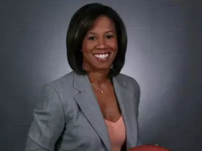 FEATURE: The Long Road to Success: A Talk with Lisa Salters - Penn