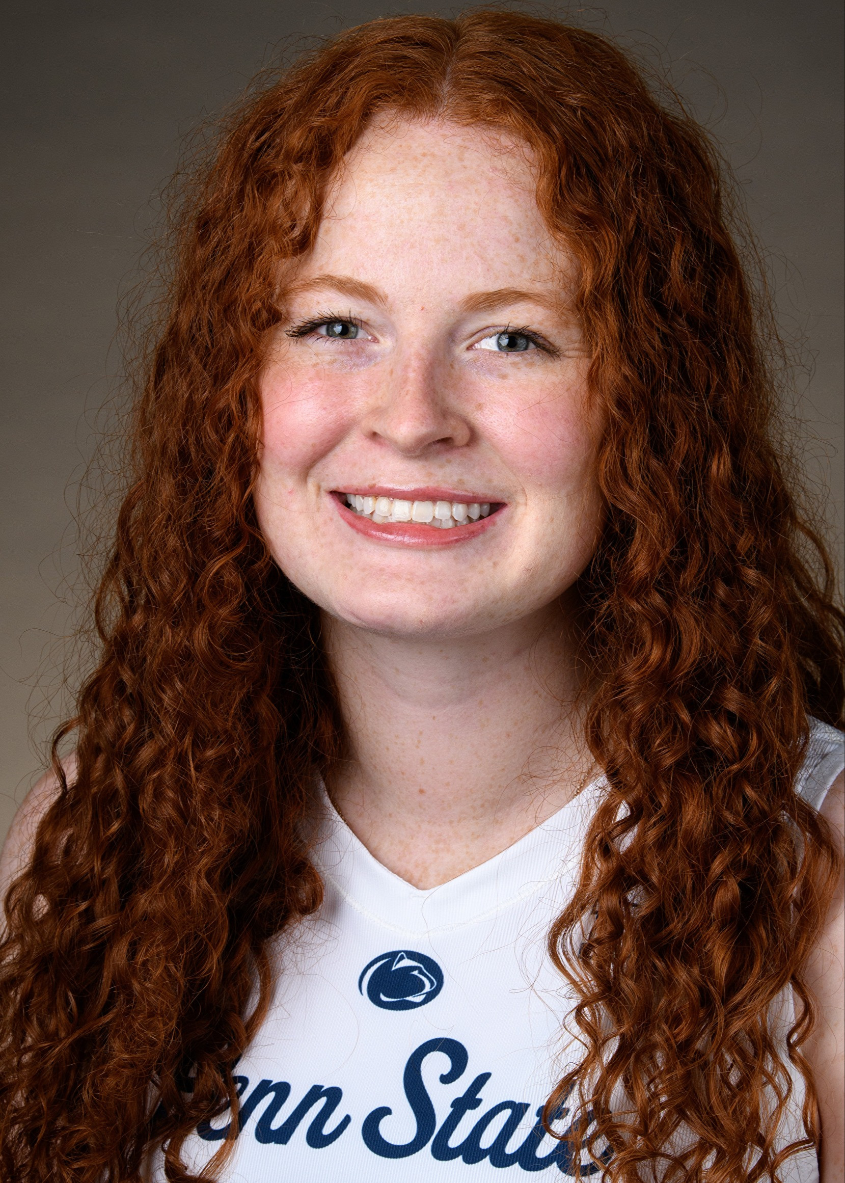 Alexis Stucky headshot