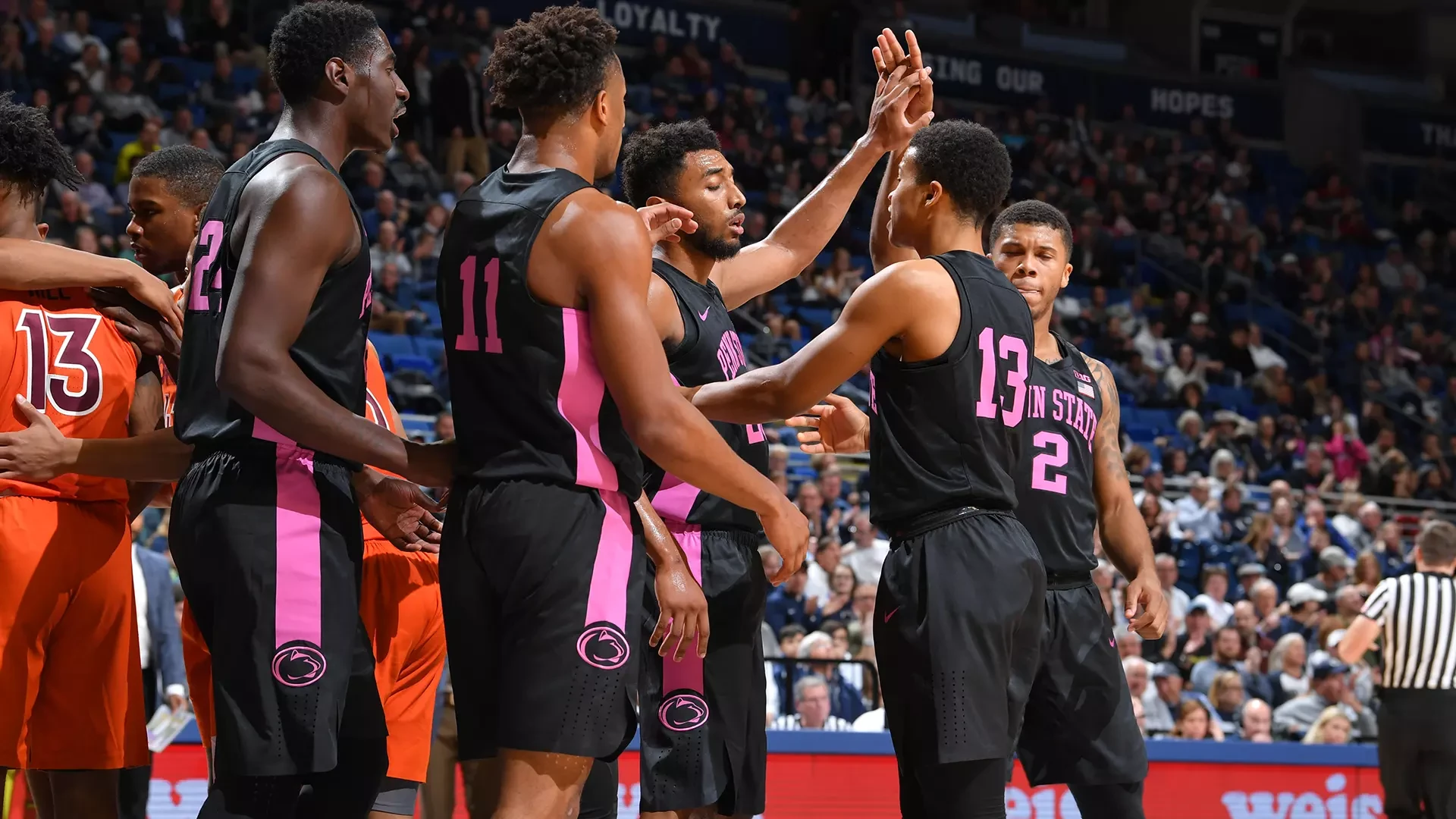 Men's Basketball Upsets No. 13/12 Virginia Tech, 63-62