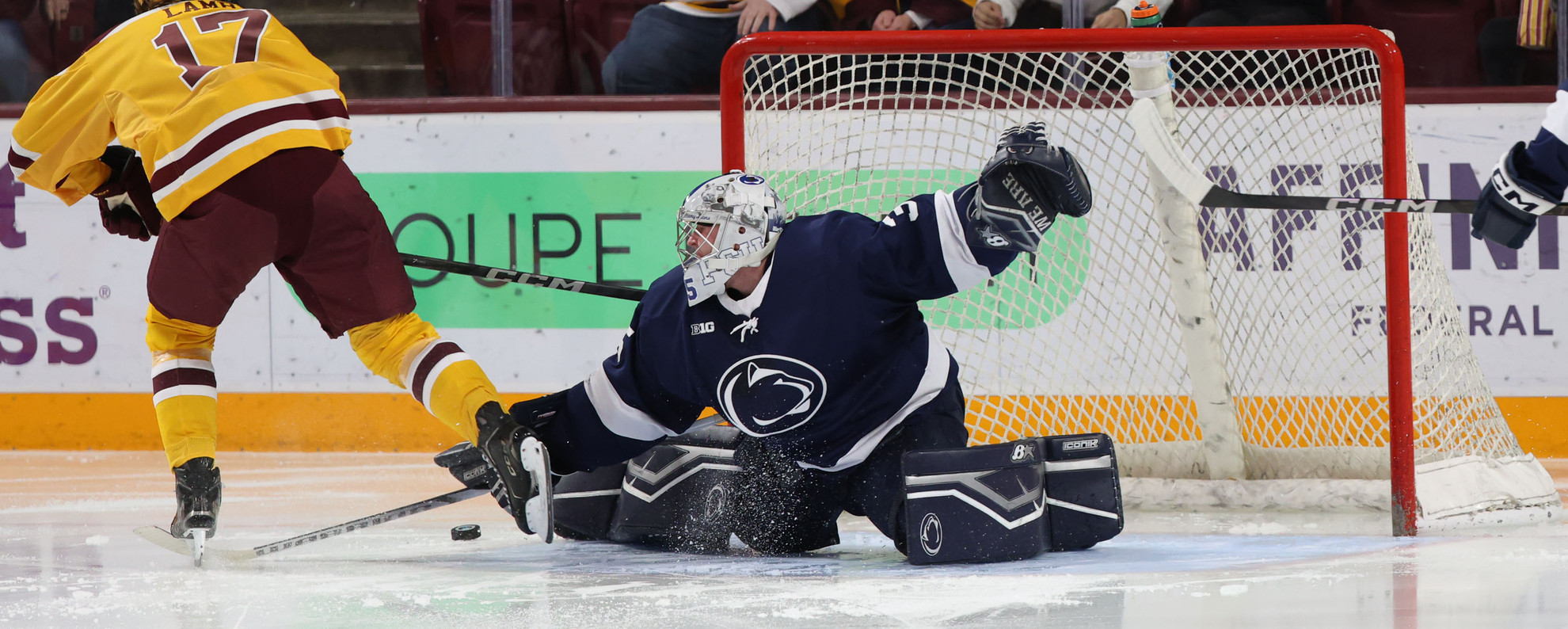 No. 18 Men's Hockey Drops Heartbreaker at No. 4 Minnesota, 10 Penn