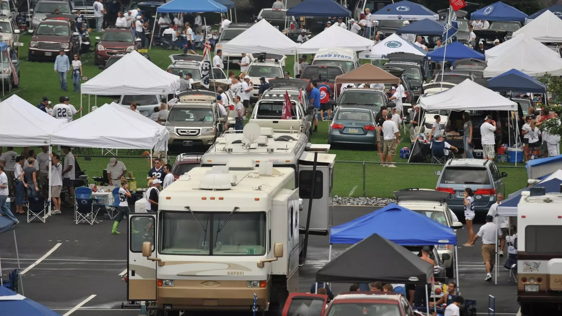 Grass Lot Parking Changes Finalized for Kent State Game