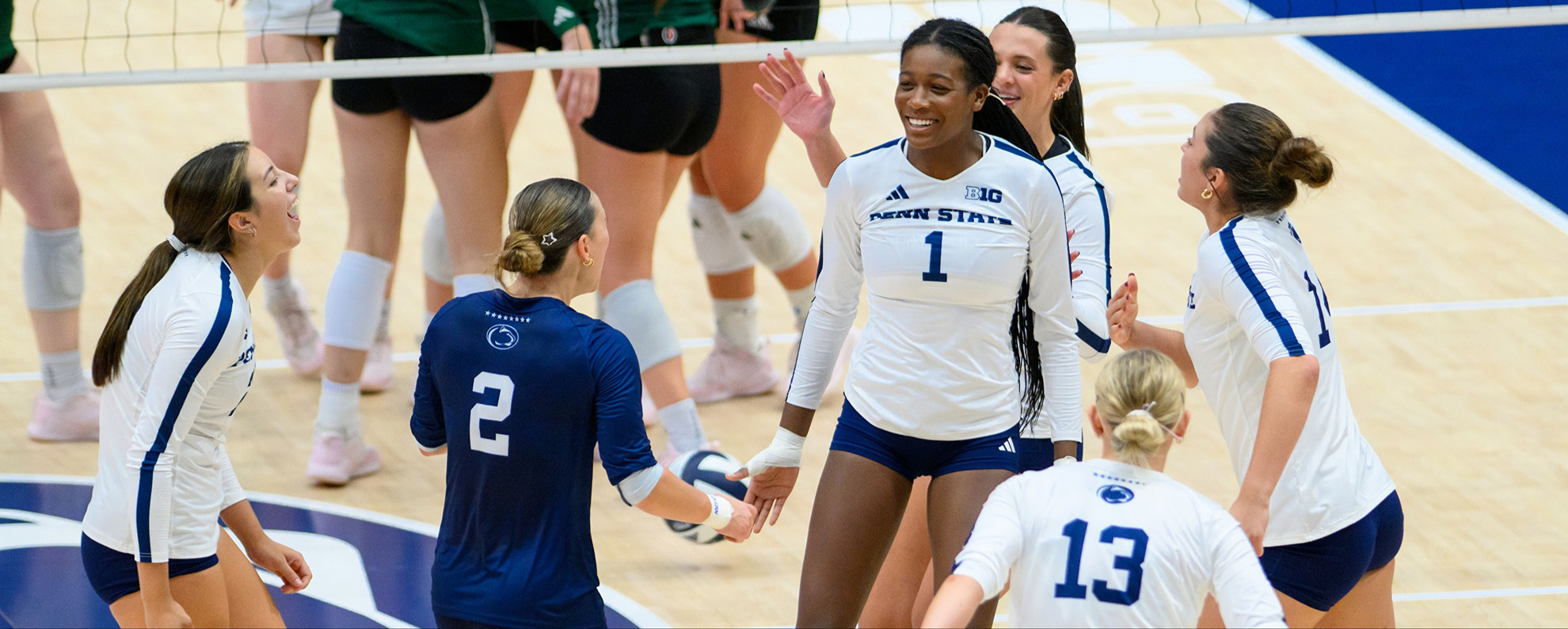 Team Effort Leads No. 12 Women's Volleyball to Sweep Over Ohio