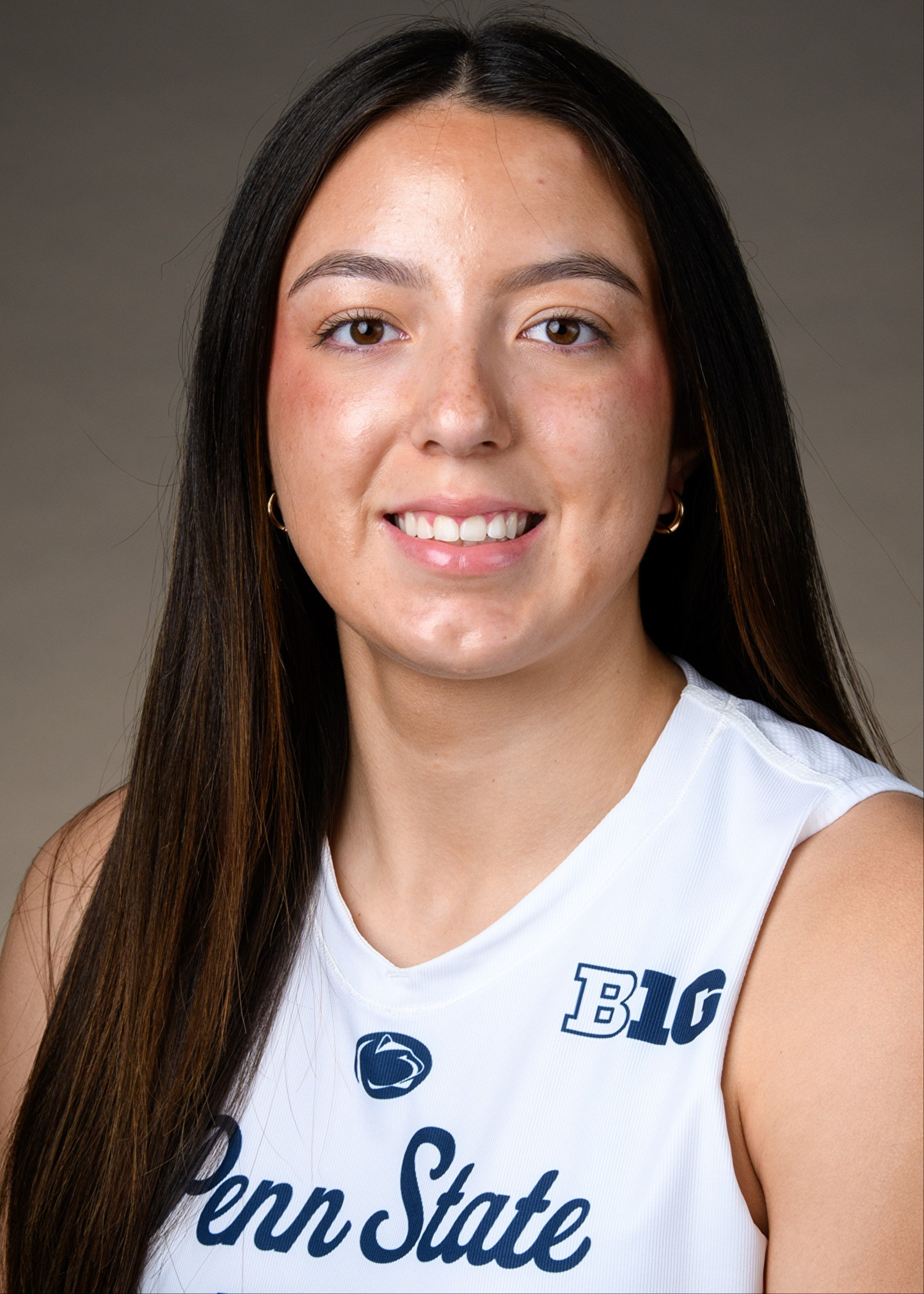 Haley Burgdorf headshot