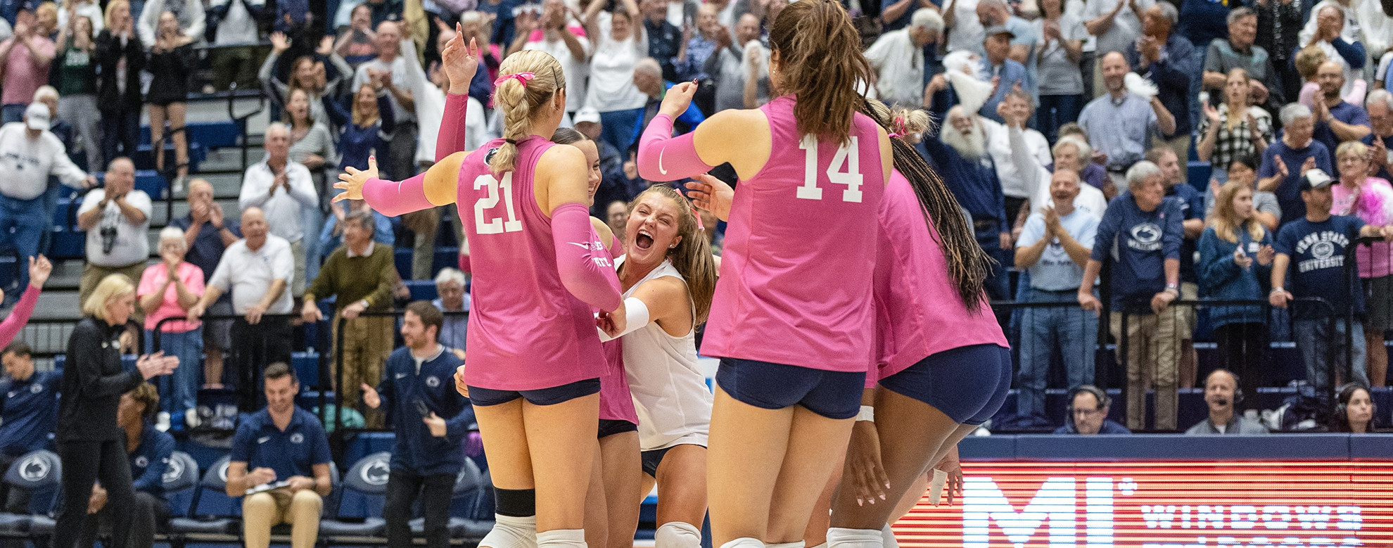 No. 3 women’s volleyball welcomes Iowa to Rec Hall on Friday – Penn State